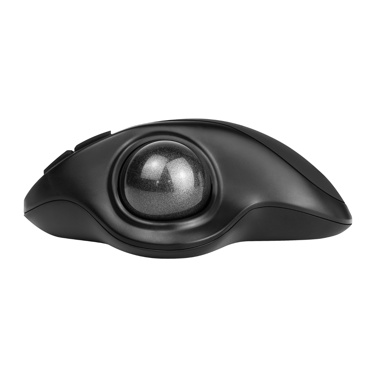 Ratón trackball negro con bola plateada en el centro. El ratón está sobre un fondo blanco.