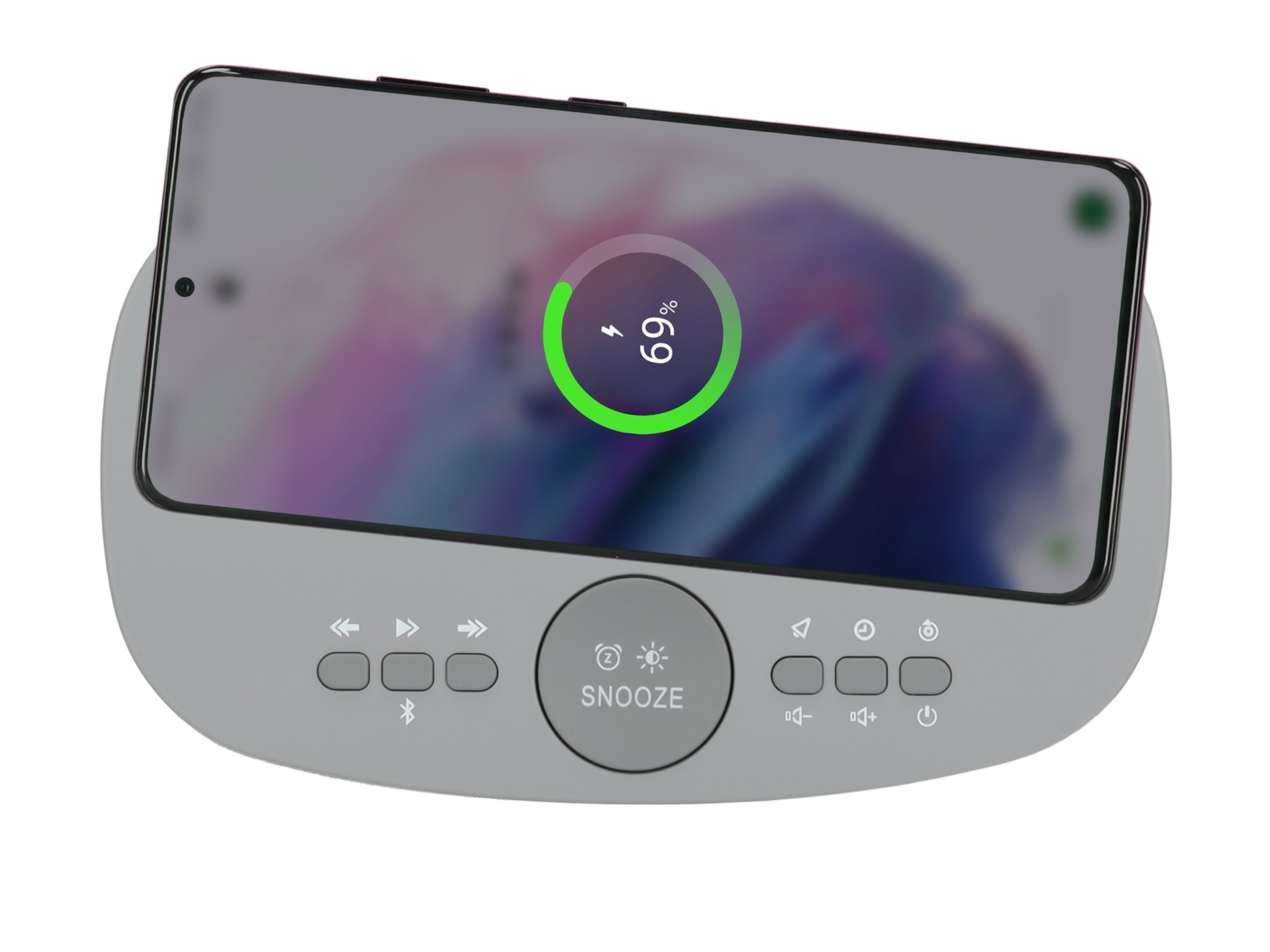 Telefon auf einem grauen kabellosen Ladegerät, lädt mit 69%. Es hat Bluetooth- und Schlummer-Tasten.