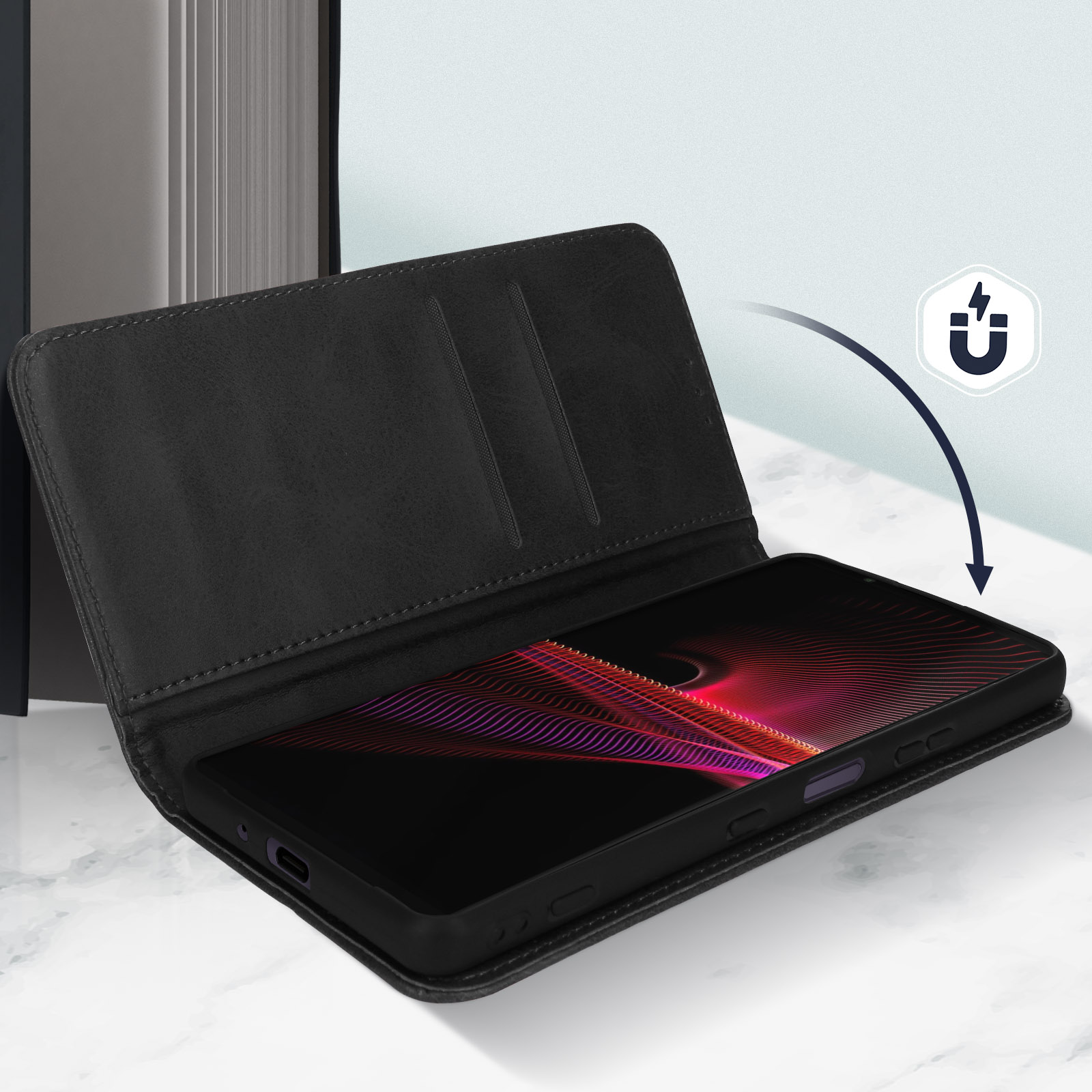 Una custodia per telefono nera con chiusura magnetica, aperta, mostra un telefono con sfondo colorato.