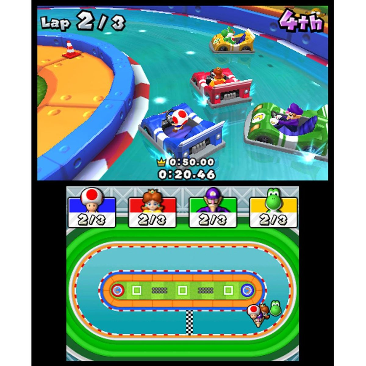 Schermo di un gioco di corse. Piloti di Mario Kart su pista. Il giocatore è nell'auto blu. 4° posto.