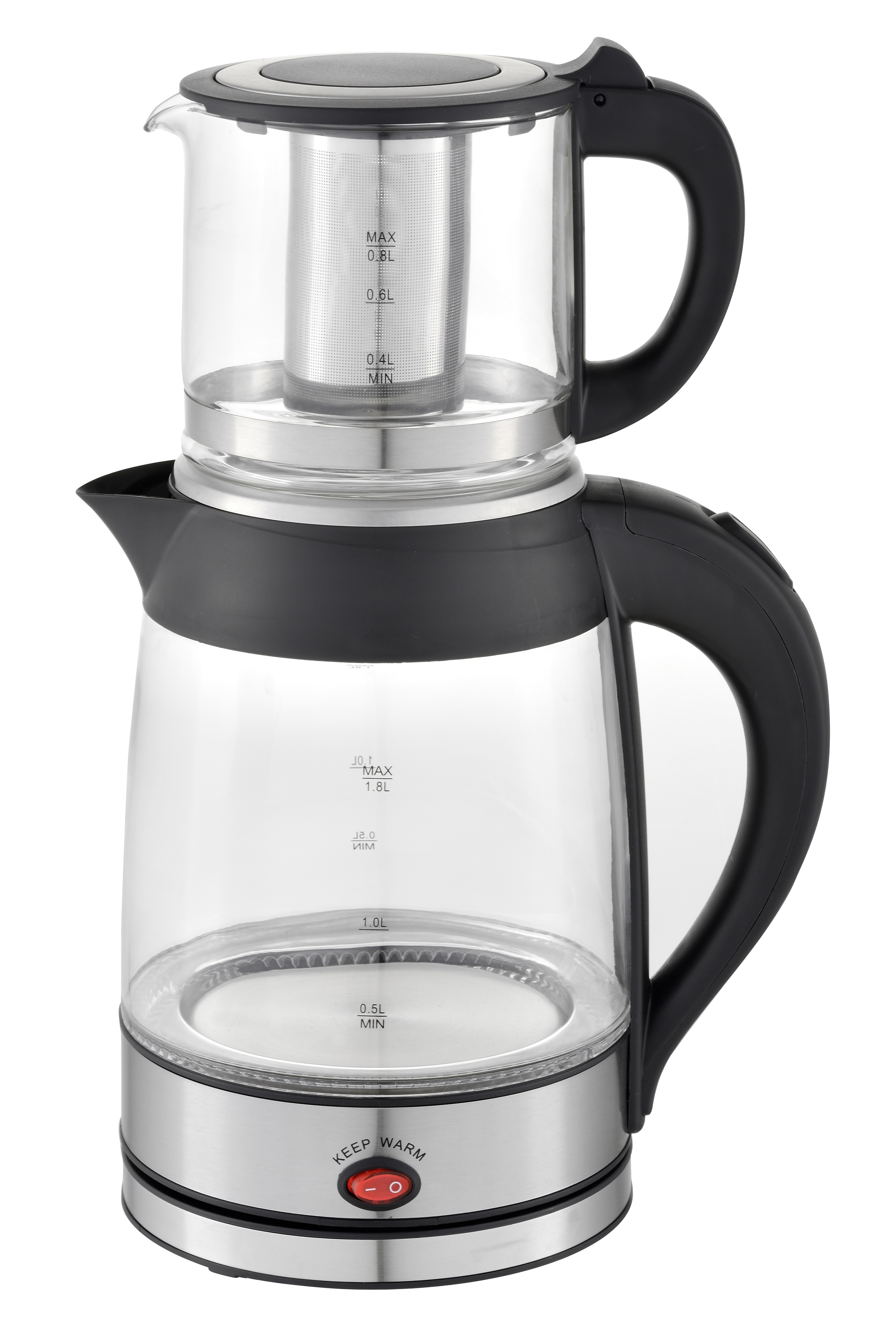 Eine Teekanne aus klarem Glas mit einem Edelstahl-Teefilter auf einem Wasserkocher.