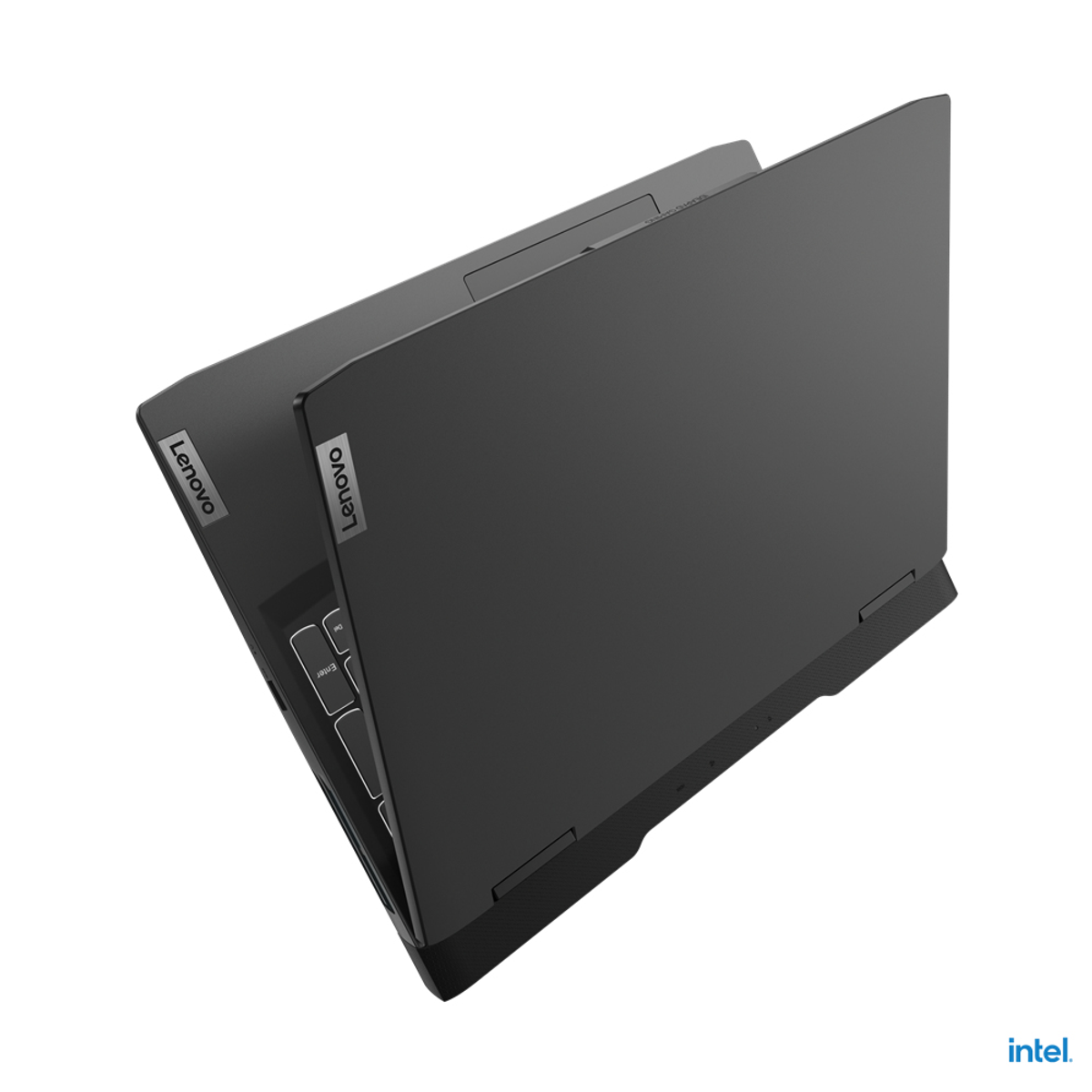Schwarzer Lenovo Laptop, in einem Winkel geschlossen. Das Lenovo-Logo ist auf dem Deckel sichtbar.