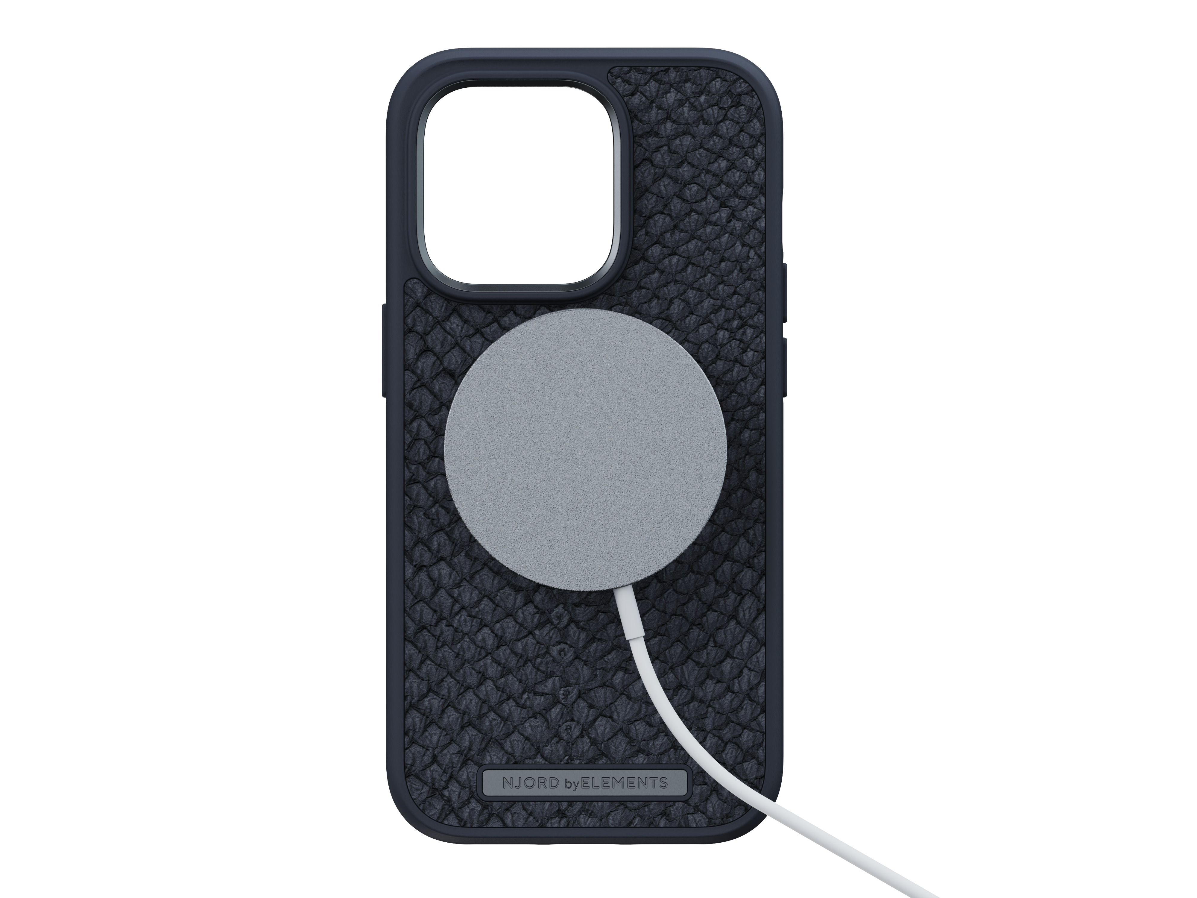 L'interno di una custodia per telefono con una citazione. La custodia è blu. La citazione parla di un dio.