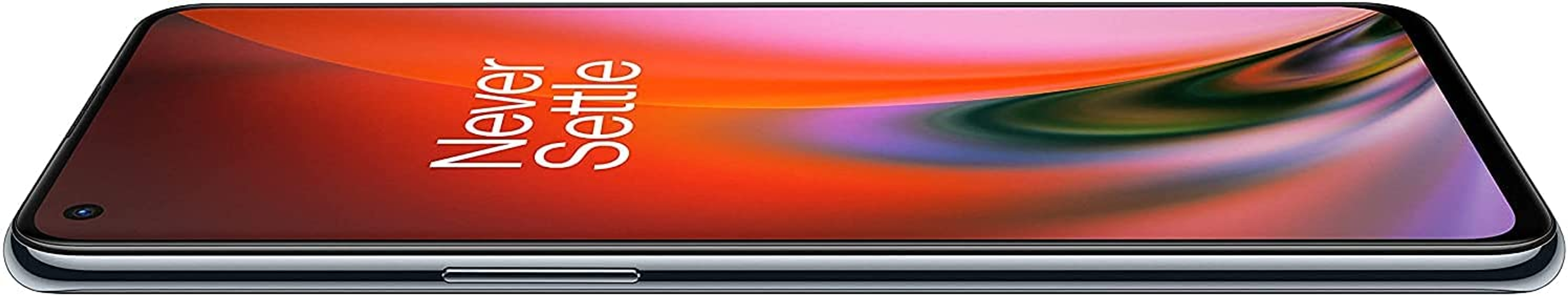 Smartphone op wit oppervlak. Rood en oranje scherm. 'Never Settle'.