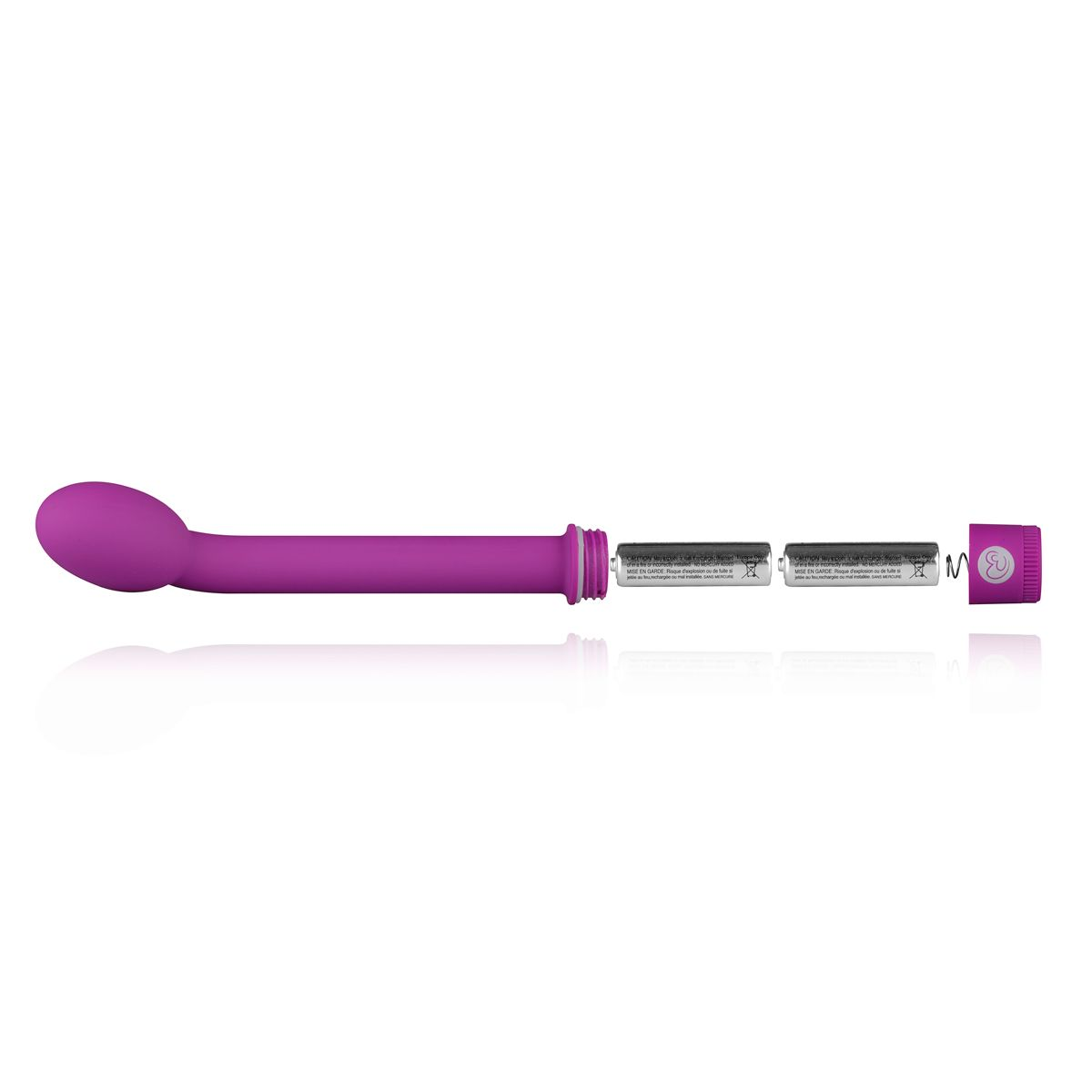 Ein lilafarbenes Vibrator-Sexspielzeug mit Batterien auf weißem Hintergrund.