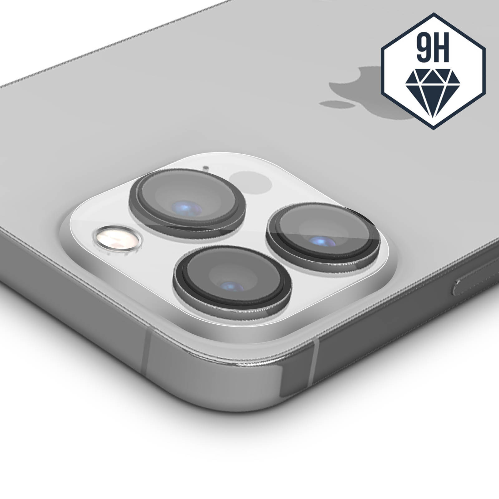 Un telefono con tre obiettivi della fotocamera e un logo a forma di diamante sul retro.