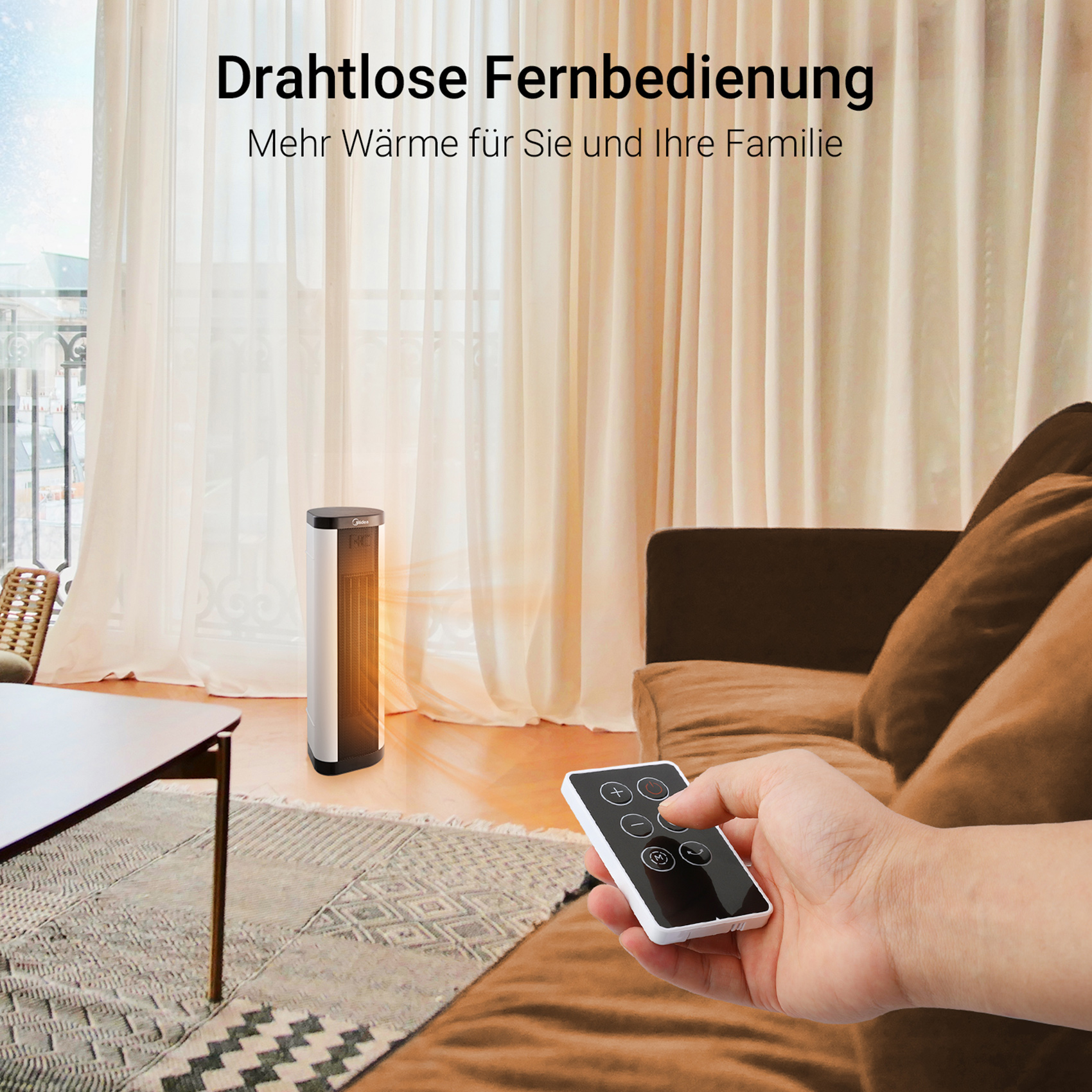 Wohnzimmer mit Heizung. Text: Drahtlose Fernbedienung. Sofa und Tisch im Raum. Vorhänge im Hintergrund.