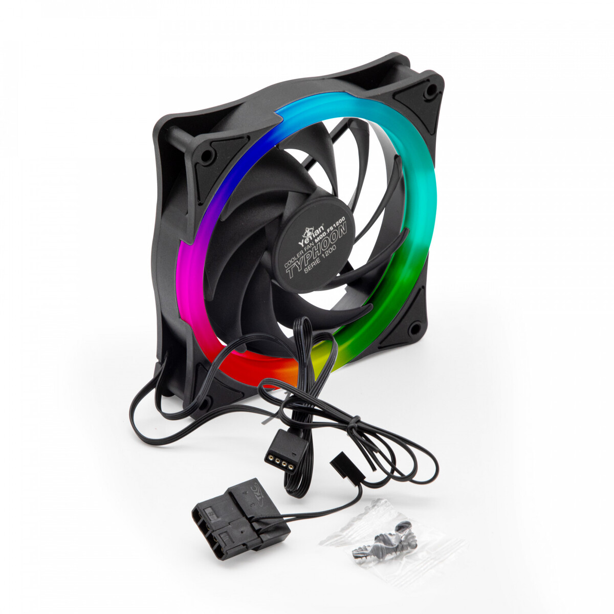 Un ventilador de PC negro con iluminación LED multicolor alrededor de las aspas, sobre fondo blanco.