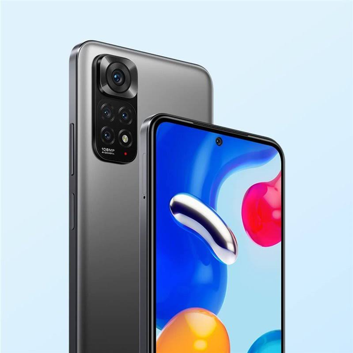 Dos teléfonos, uno gris y otro azul, que muestran sus configuraciones de cámara y pantallas.