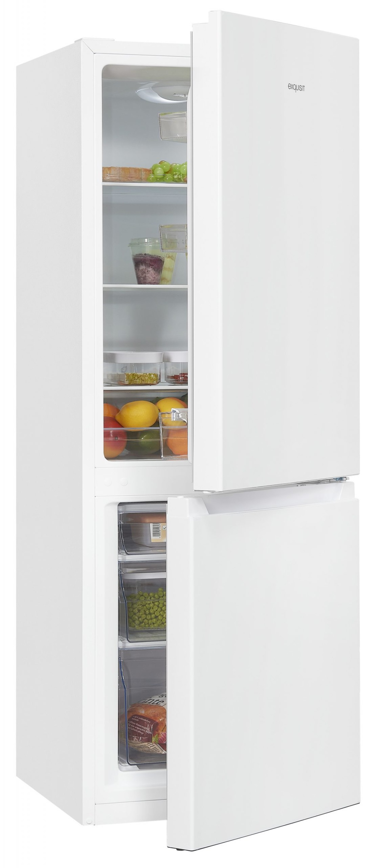 Weißer Kühlschrank mit geöffneten Türen, zeigt Regale mit Obst, Gemüse und Gläsern.