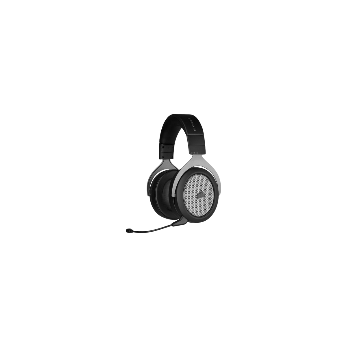 Auriculares negros y plateados con micrófono. Los auriculares están sobre un fondo negro.