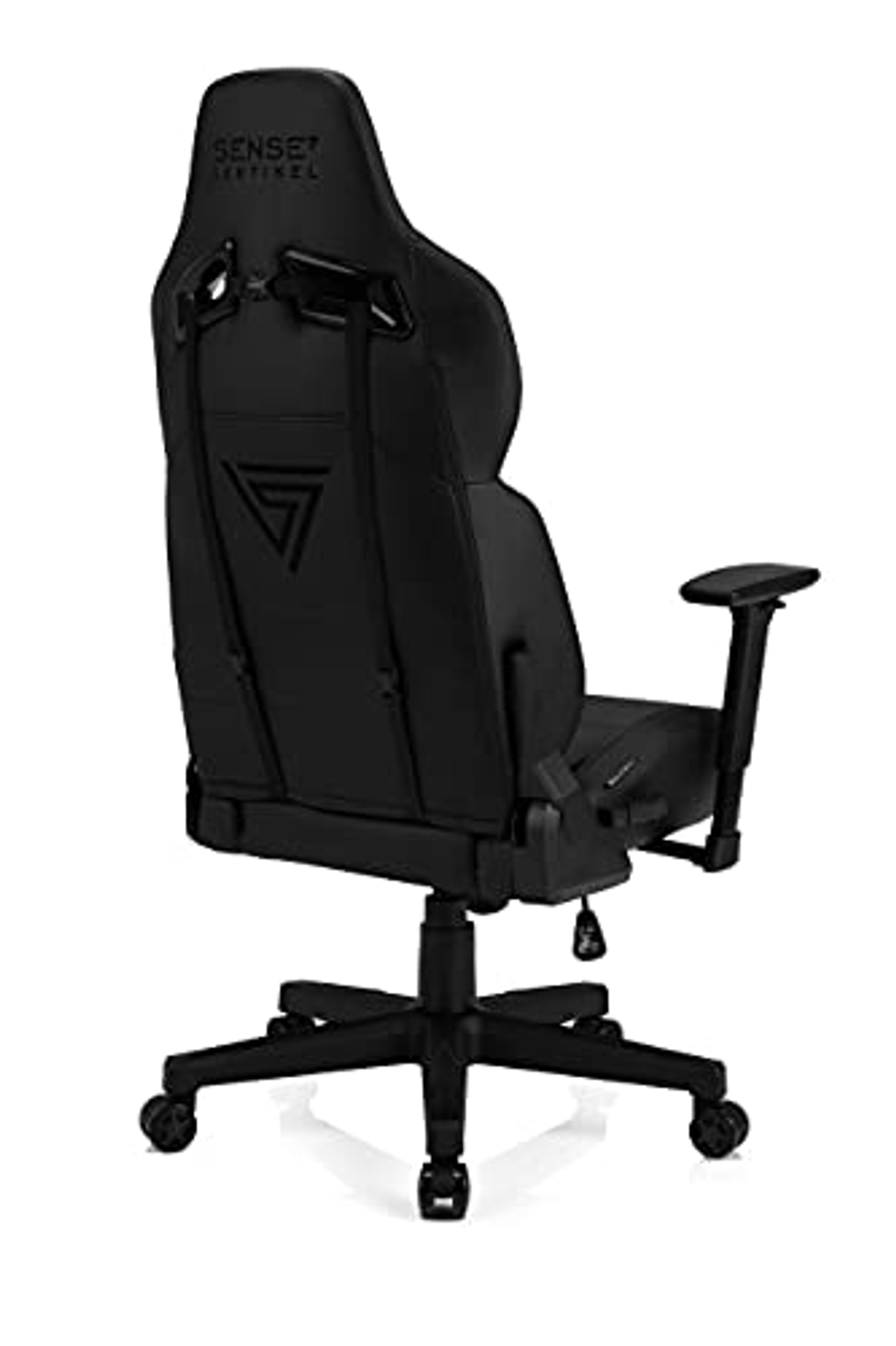 Zwarte gamingstoel achterkant, met rug en logo, op een witte achtergrond.