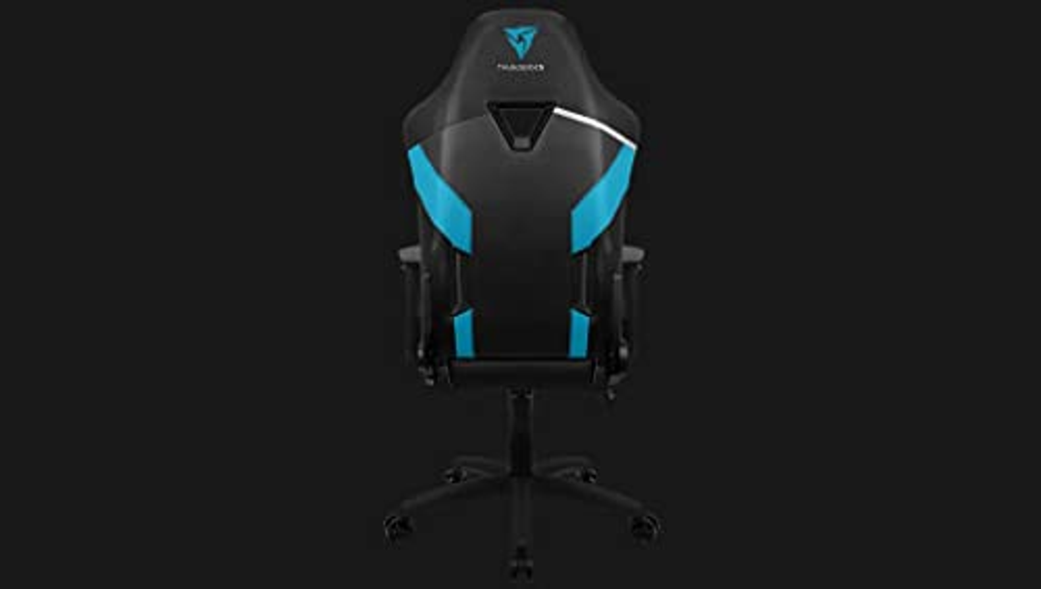 Schwarzer Gaming-Stuhlrücken. Blaue Akzente und ThunderX3-Logo. Schwarzer Hintergrund.