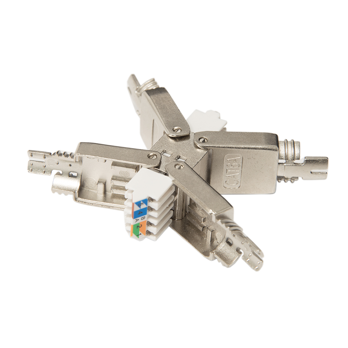 Ein metallischer CAT6A-Stecker mit mehreren nach außen gerichteten Armen.