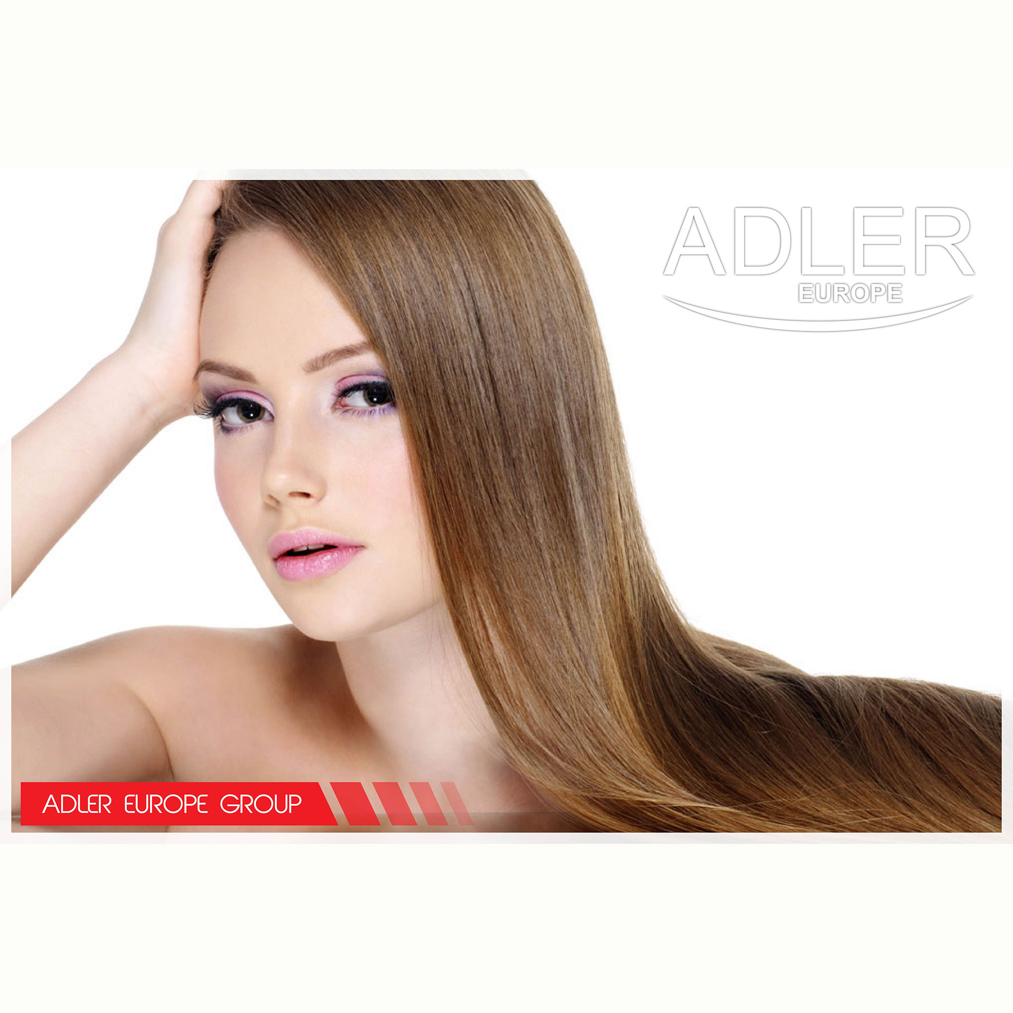 Mujer con cabello largo castaño y pintalabios rosa. Logotipo de Adler Europe en la parte superior derecha.