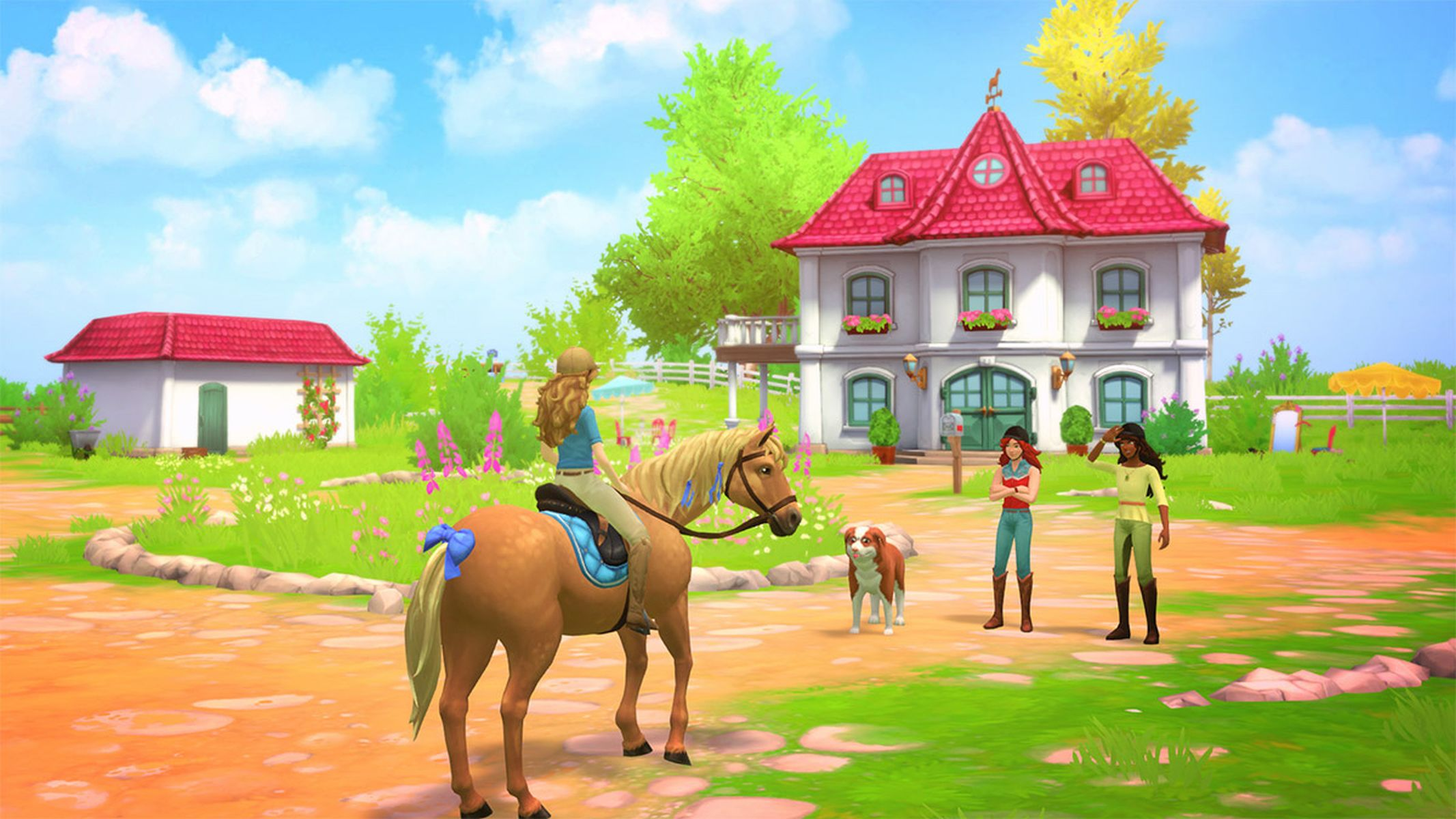 Ein Mädchen auf einem Pferd mit zwei anderen Mädchen und einem Hund in einer Farm, ein großes Haus im Hintergrund.