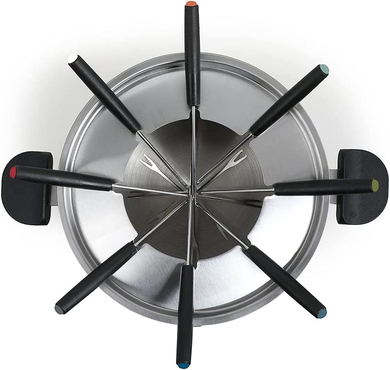 Fondue-Set, Draufsicht. Edelstahl-Topf, Gabeln mit farbigen Spitzen. Weißer Hintergrund.