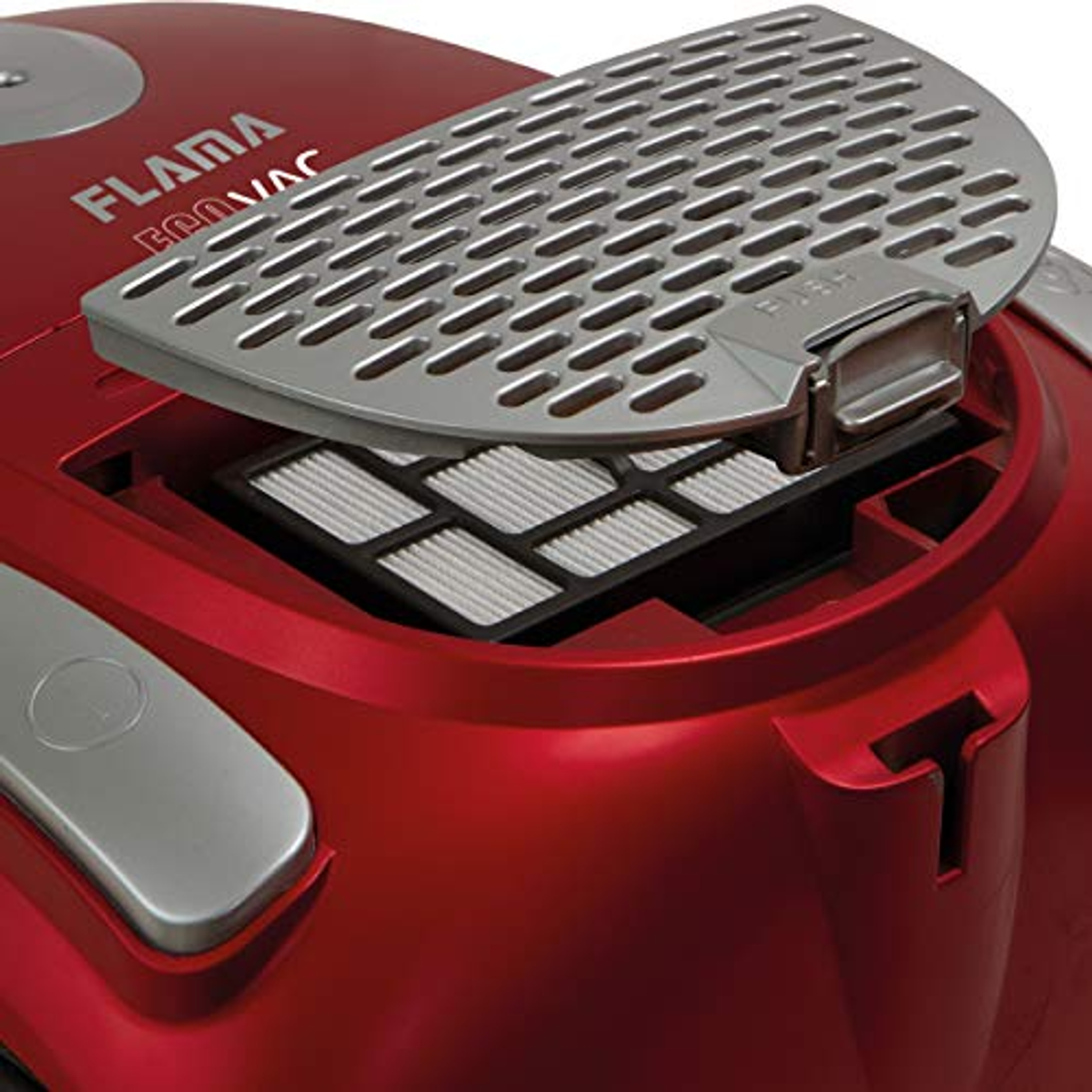 Primer plano del compartimento del filtro de la aspiradora, rojo, con rejilla plateada.