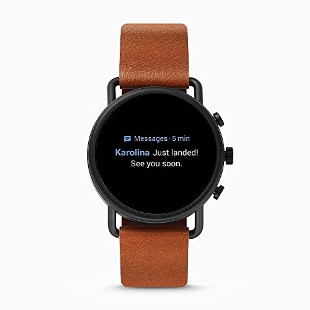 Czarny smartwatch z brązowym skórzanym paskiem, wyświetlający wiadomość: Karolina wylądowała!