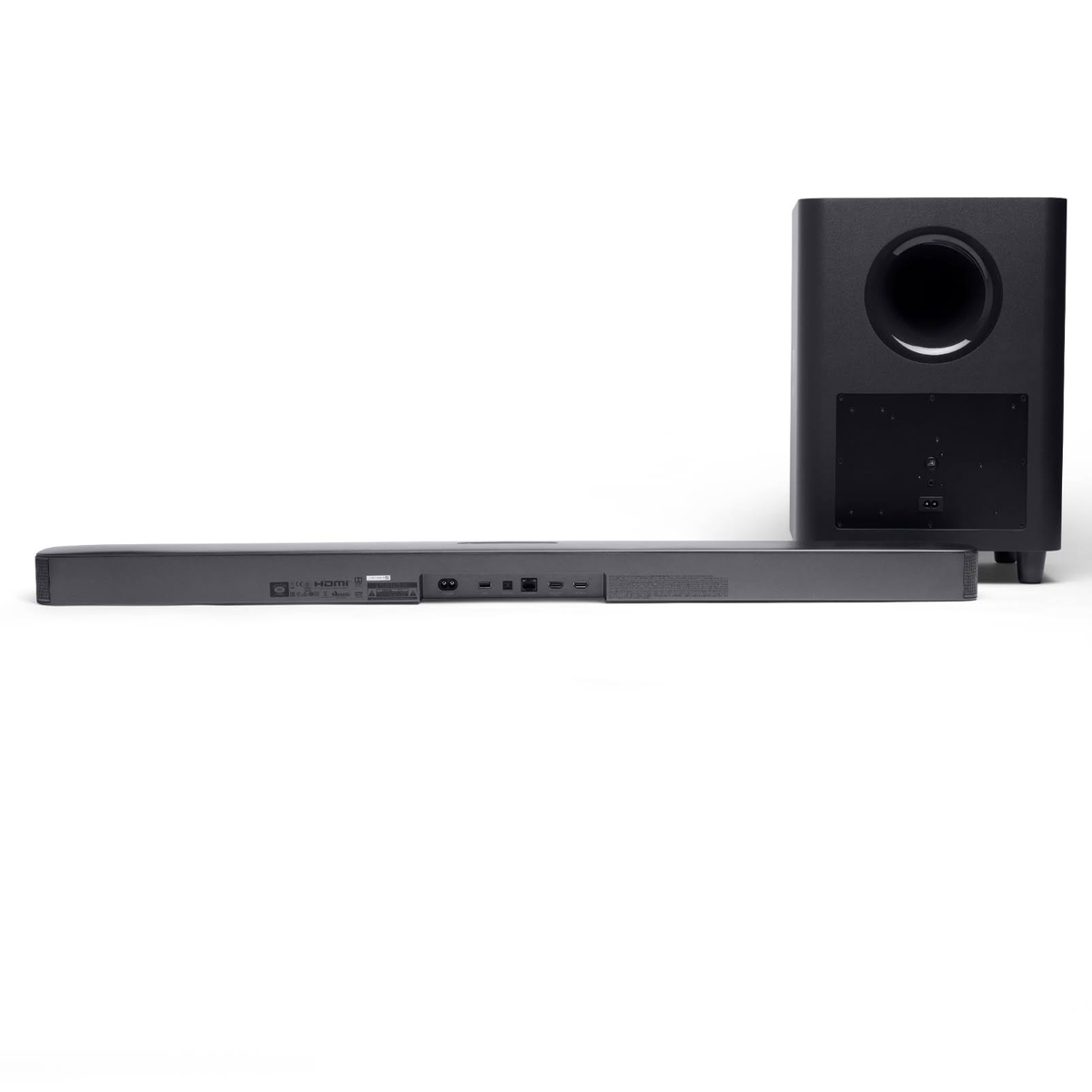 Siyah bir soundbar ve siyah bir subwoofer. Soundbar yatay olarak yerleştirilmiş.
