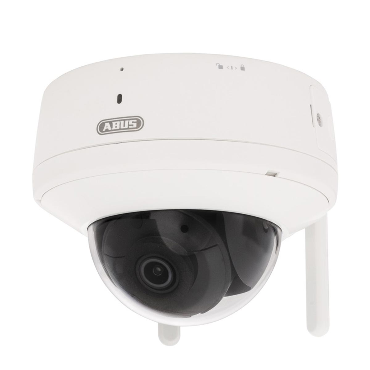 Una telecamera di sicurezza bianca con lente nera. Il logo ABUS è visibile. Isolato su bianco.