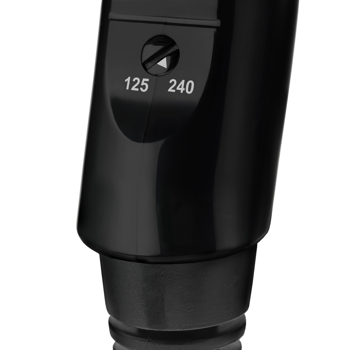 Primer plano del control negro del secador. Números 125 y 240.