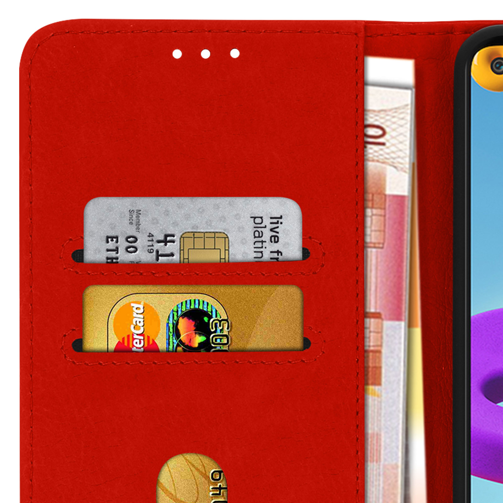 Portefeuille de téléphone en cuir rouge ouvert, montrant des cartes de crédit, une carte bancaire et des euros.