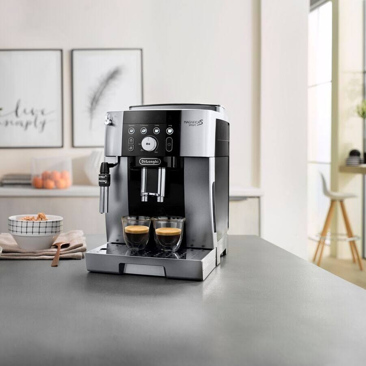 DE LONGHI Magnifica S Smart MACCHINA CAFFÉ AUTOMATICA, Nero