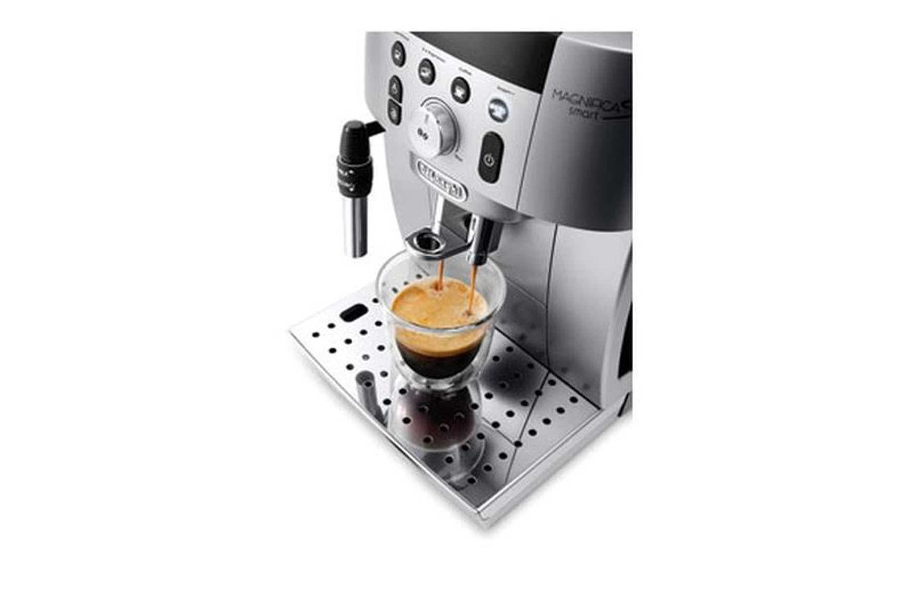 Ekspres do kawy robiący espresso do szklanki.