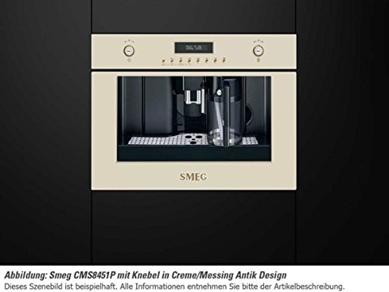 Cafetera empotrada, frontal beige, fondo negro. Controles y pantalla visibles. Se muestra la marca Smeg.