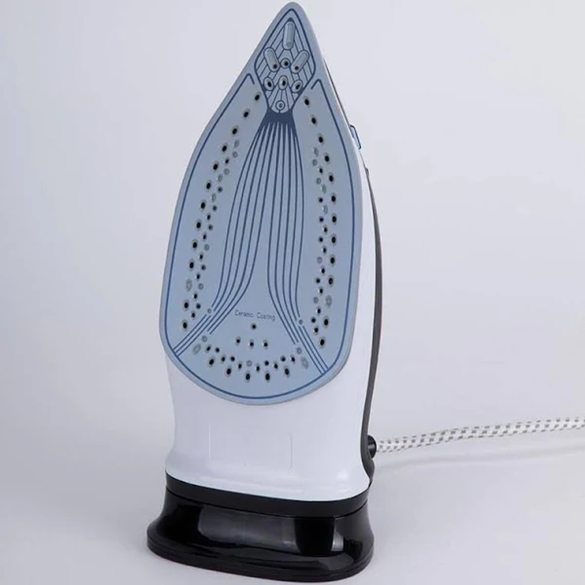 Suela de plancha con diseño azul y base negra.