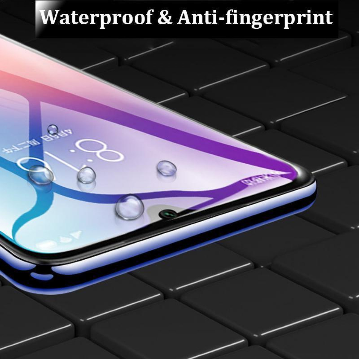 Smartphone-Bildschirm mit Wassertröpfchen. Zeigt die Uhrzeit und hat einen blau-lila Farbverlauf.