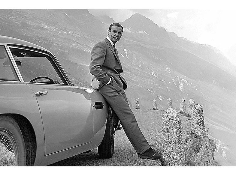 James Bond 007 - Connery & Aston Martin