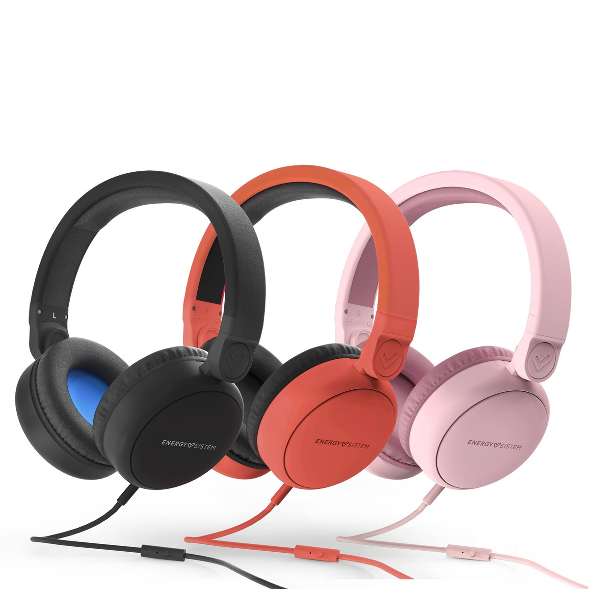 Tres auriculares, negro, naranja y rosa, con fondo blanco.