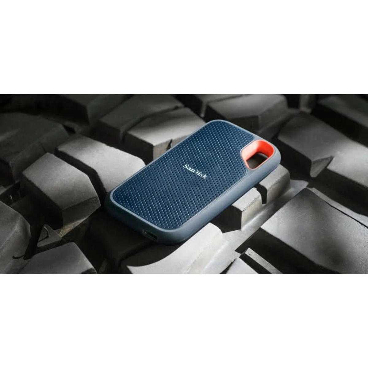 SANDISK Extreme Portable, Flash, extern, mehrfarbig 1 TB SSD