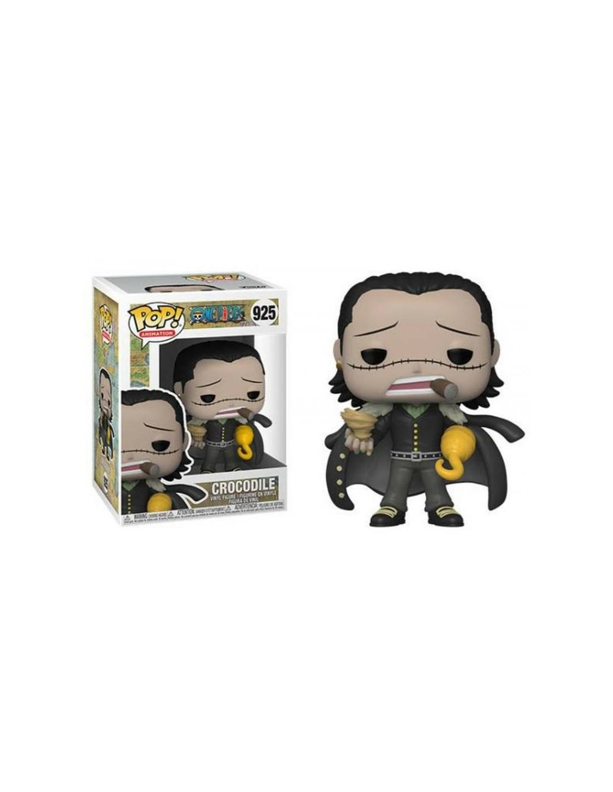 Figurka Funko Pop Crocodile z One Piece, pudełko po lewej stronie. Białe tło.