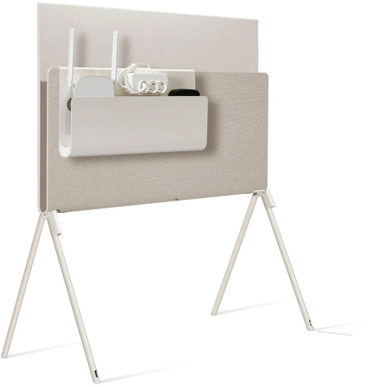 Biały stojak pod telewizor z białym telewizorem i białą podstawą na białym tle.