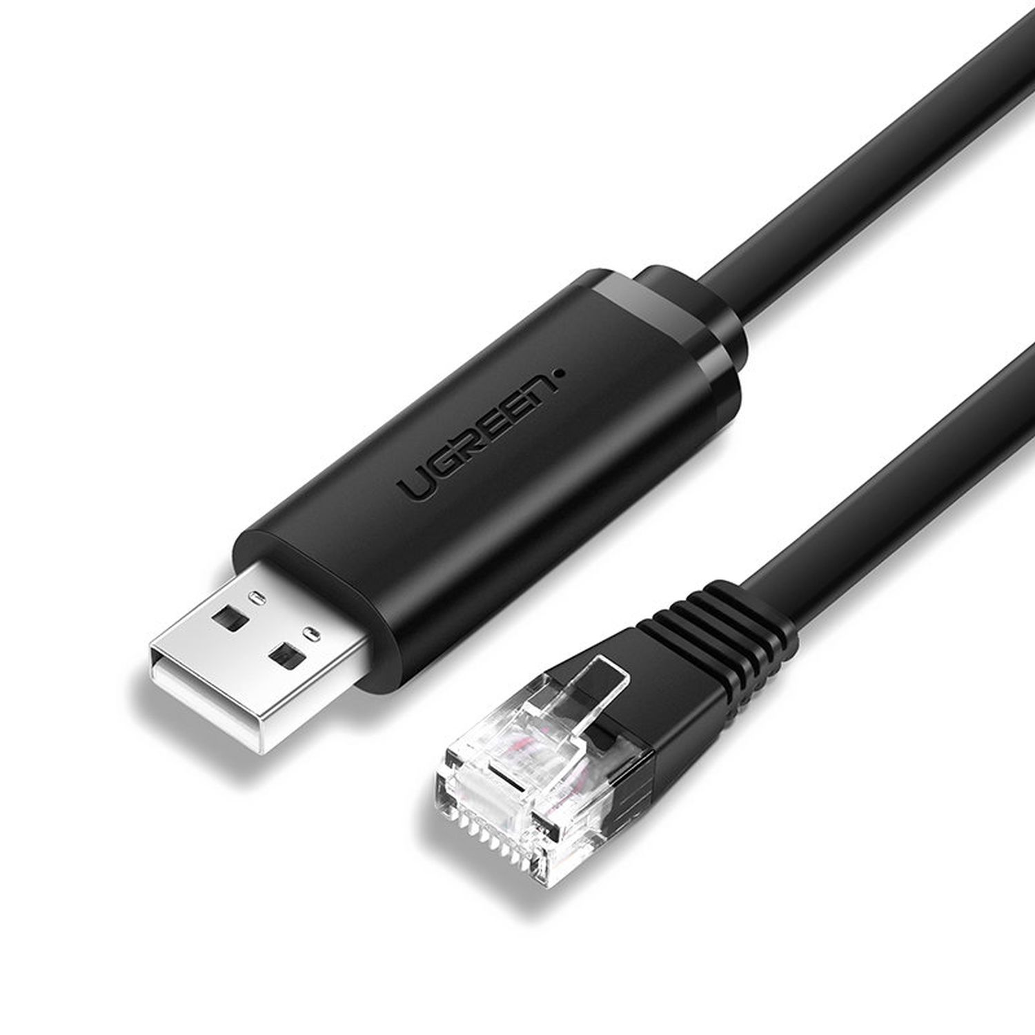 Schwarzes USB-zu-RJ45-Kabel mit UGREEN-Marke, schräge Aufnahme auf Weiß.