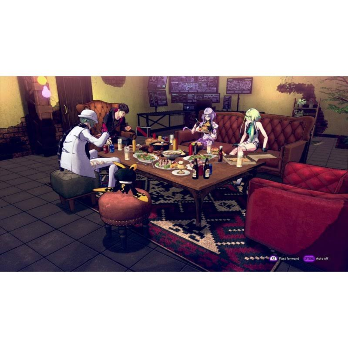 Grupo de personas en una mesa con comida y bebidas.