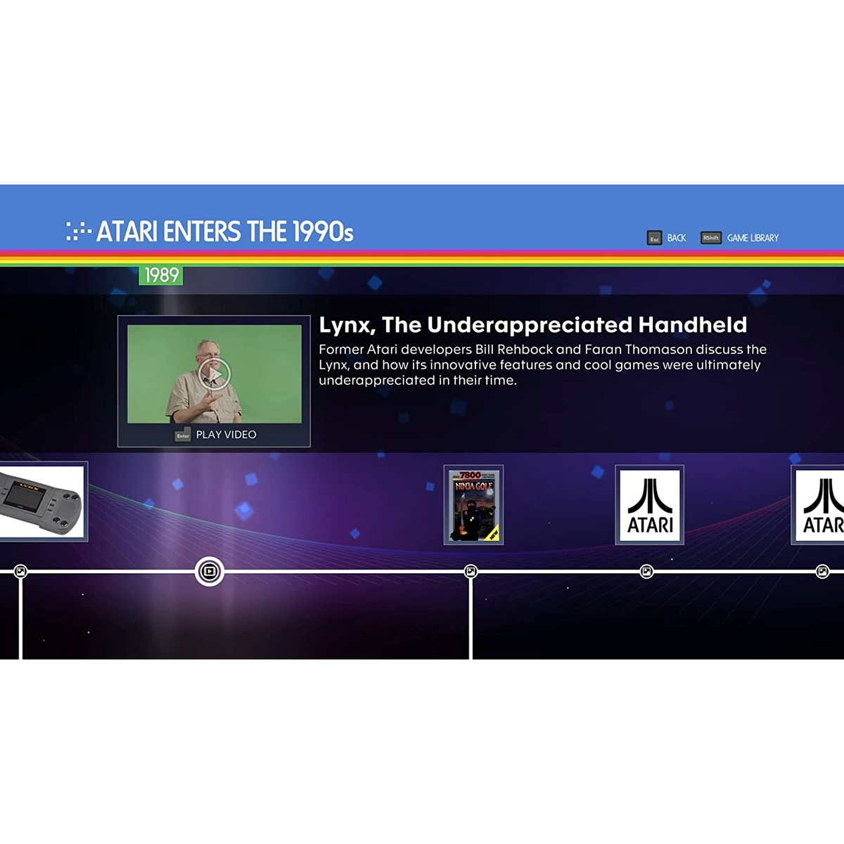 Zrzut ekranu przedstawiający konsolę przenośną Atari Lynx i grę.