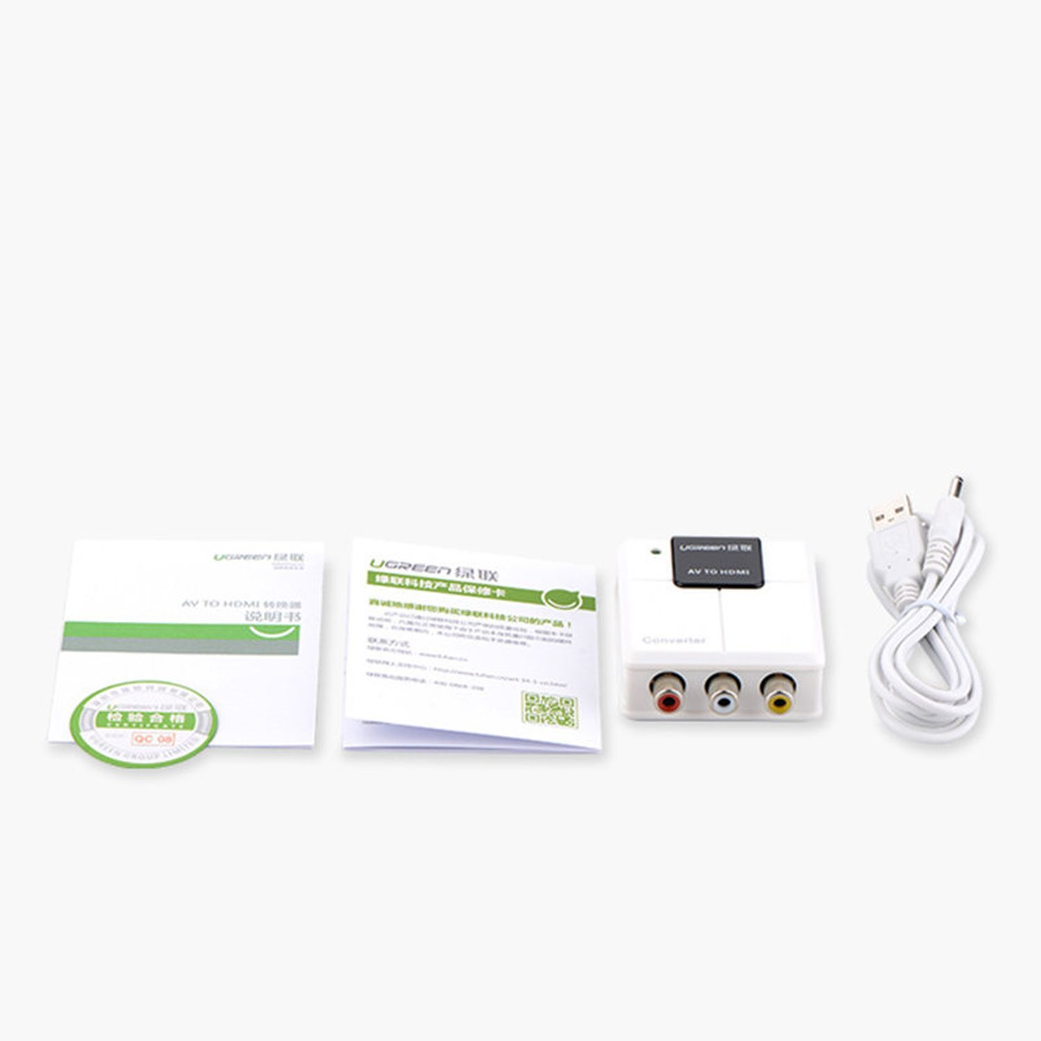 AV-zu-HDMI-Konverter, Kabel und Handbücher. Weißer Hintergrund. UGREEN-Branding sichtbar.