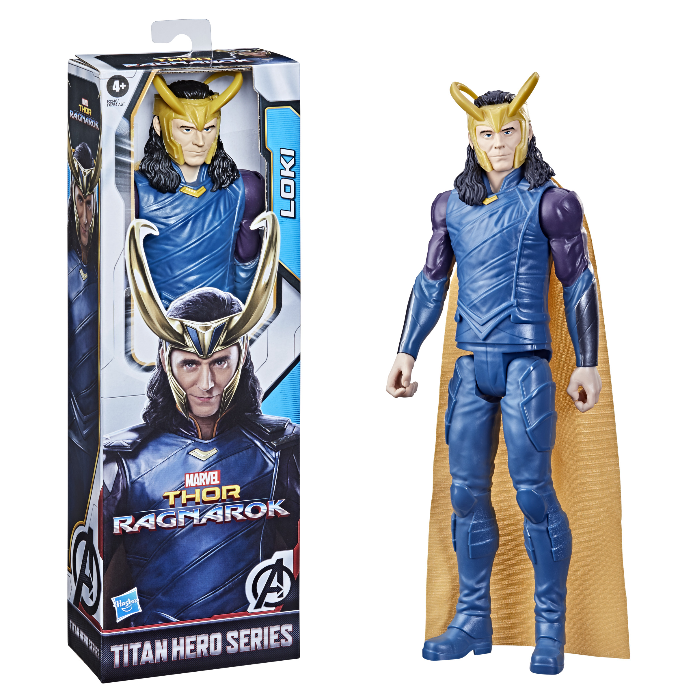 Action figure di Loki con scatola. Loki indossa un completo blu e corna d'oro, con un mantello giallo.