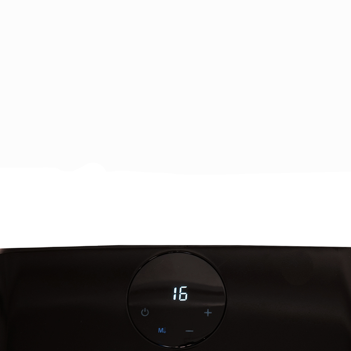 Una pantalla digital negra con el número '16' y un botón de encendido y modo. Fondo blanco.