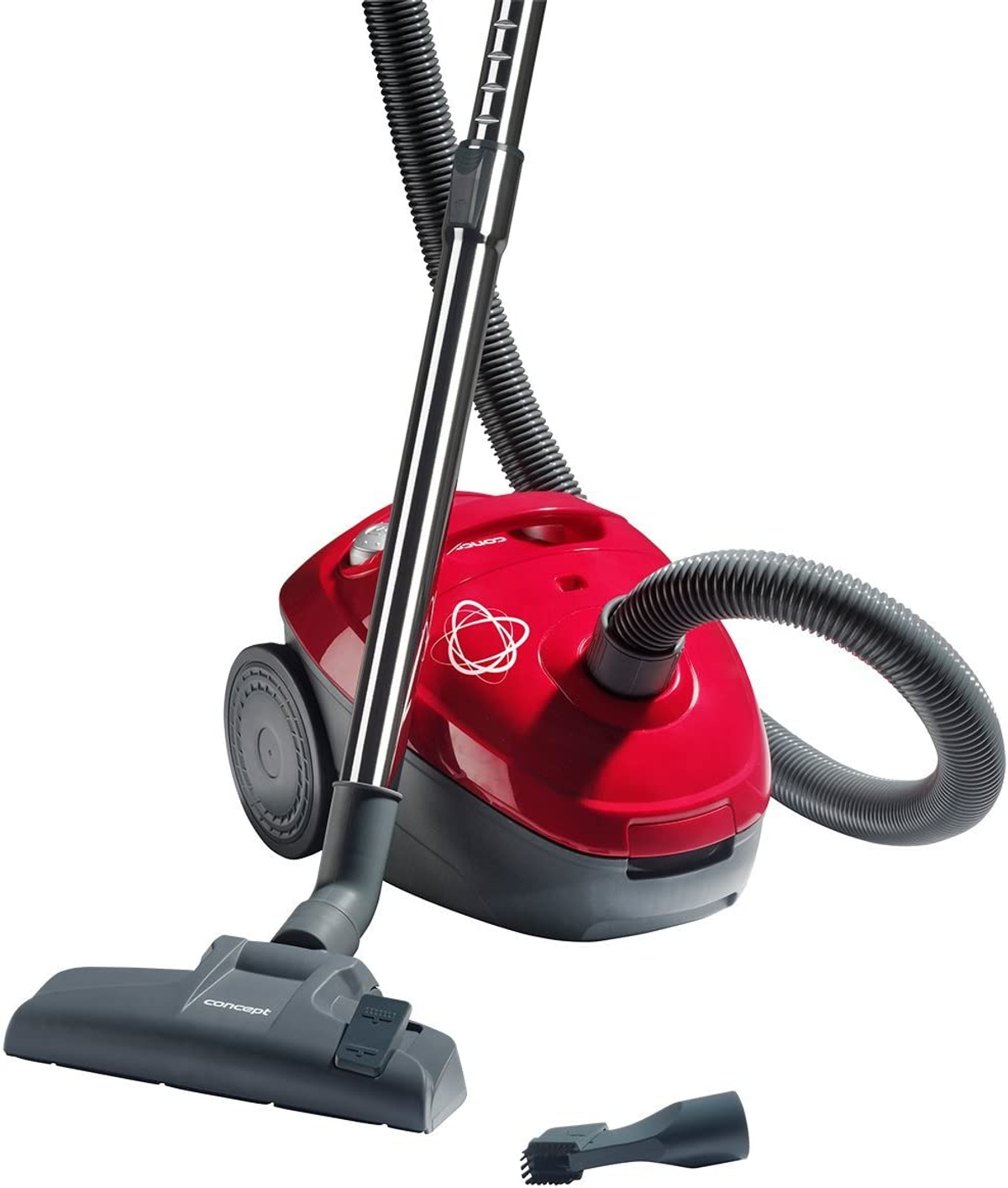Czerwony odkurzacz z czarnymi akcentami, wężem i akcesoriami. Na białym tle.