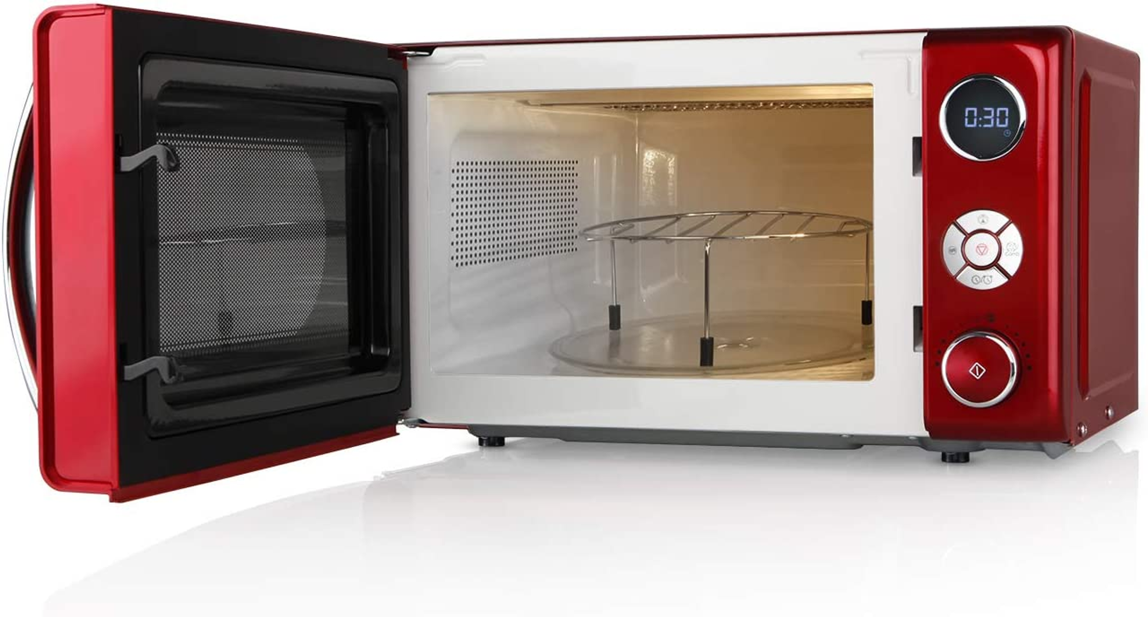 Czerwona kuchenka mikrofalowa z otwartymi drzwiami. Wewnątrz szklany talerz i metalowy stojak.