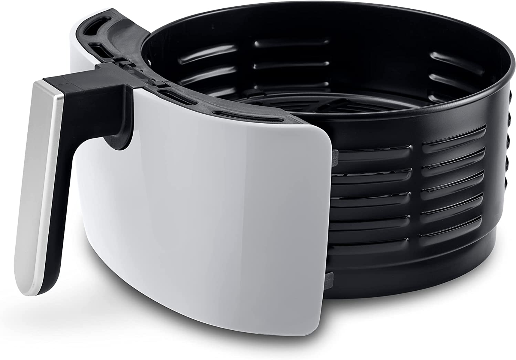 Cestello per friggitrice ad aria con manico bianco e interno nero.
