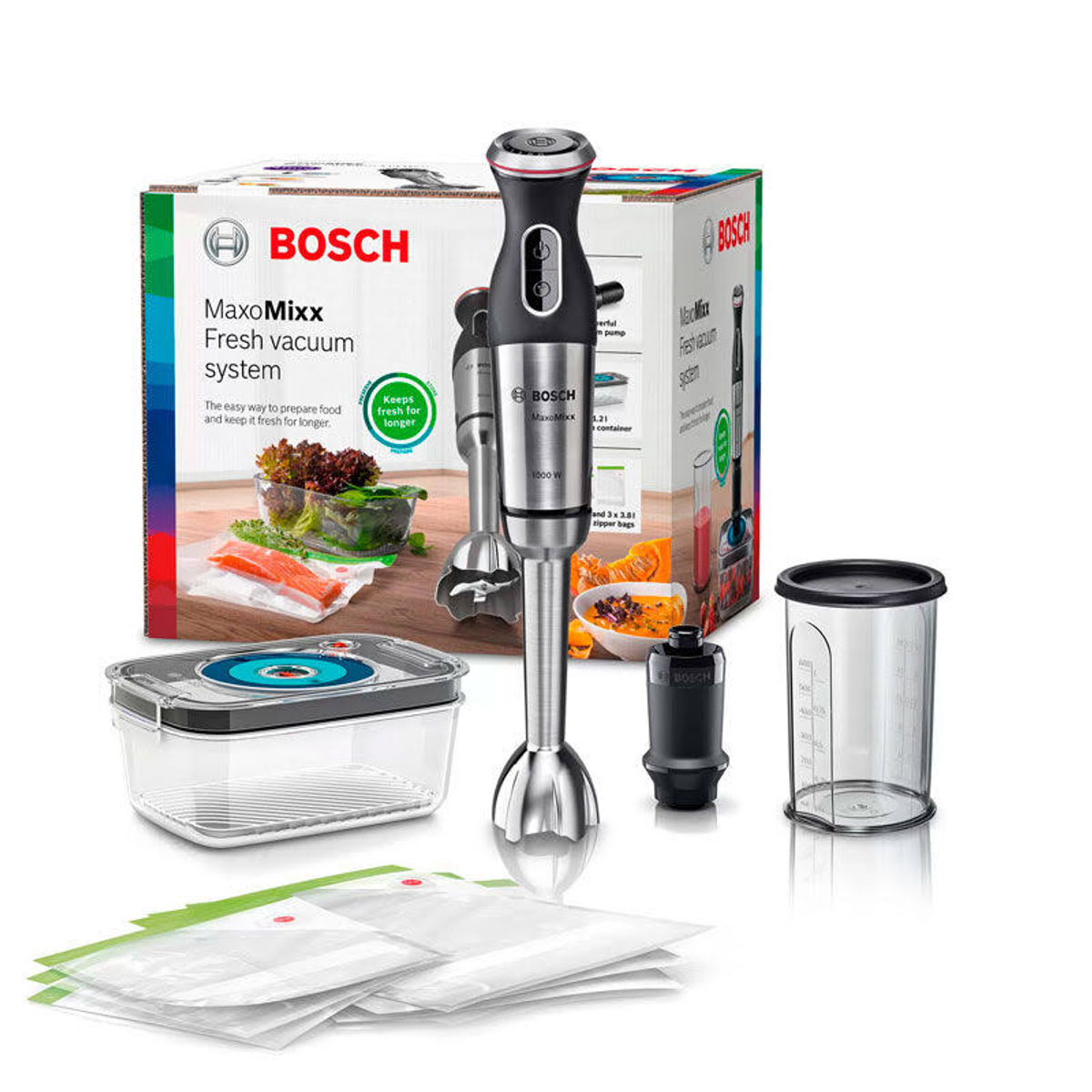 Ein Bosch MaxoMixx Stabmixer-Set mit Zubehör und einer Box auf weißer Oberfläche.