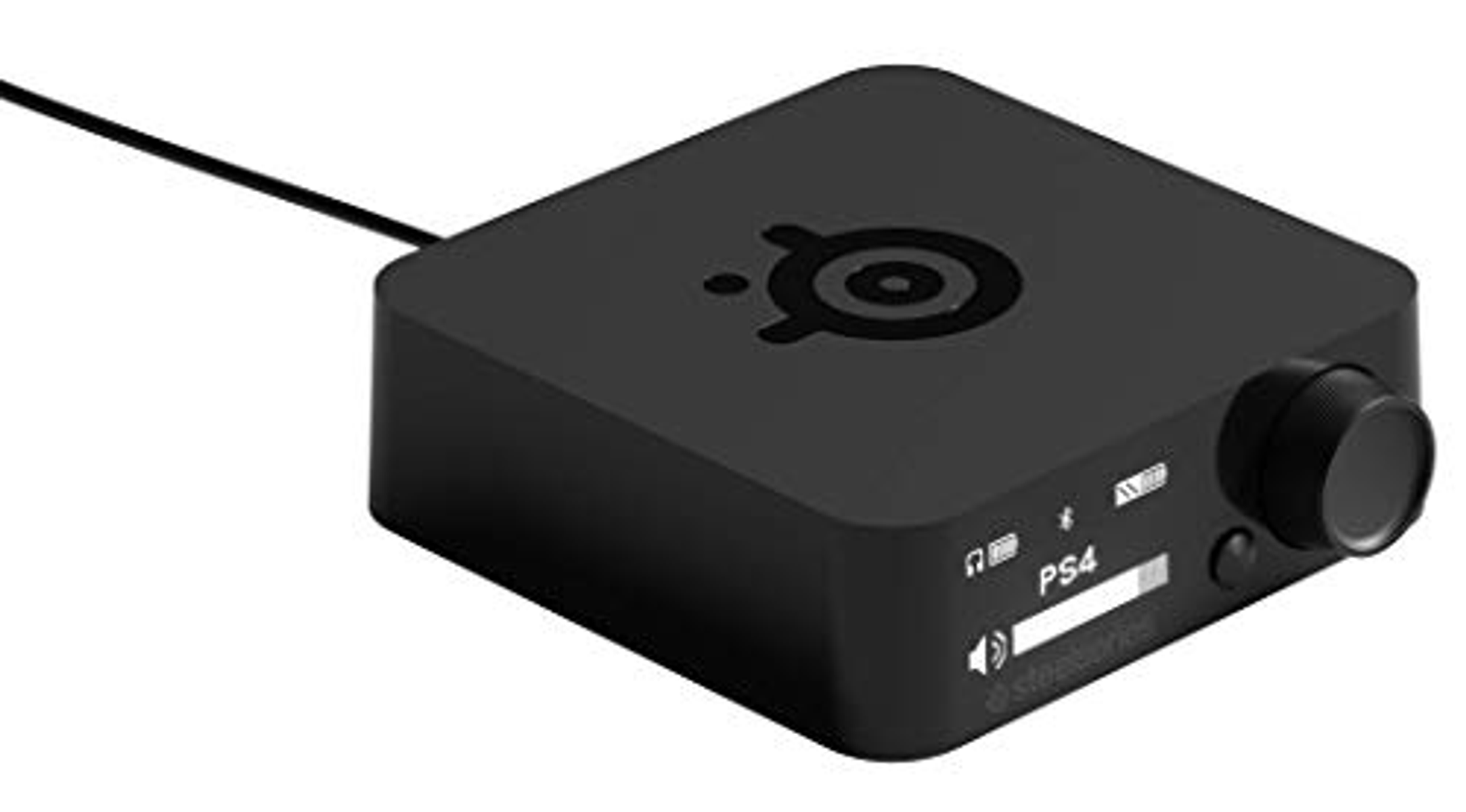 Dispositivo negro y cuadrado con dial y botón, etiquetado como PS4. El dispositivo tiene el logotipo de SteelSeries.