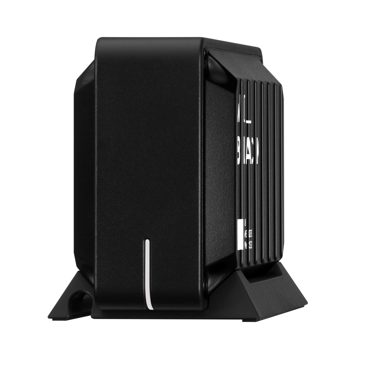 Czarny box z pionowymi liniami i tekstem na boku oraz małą białą linią.