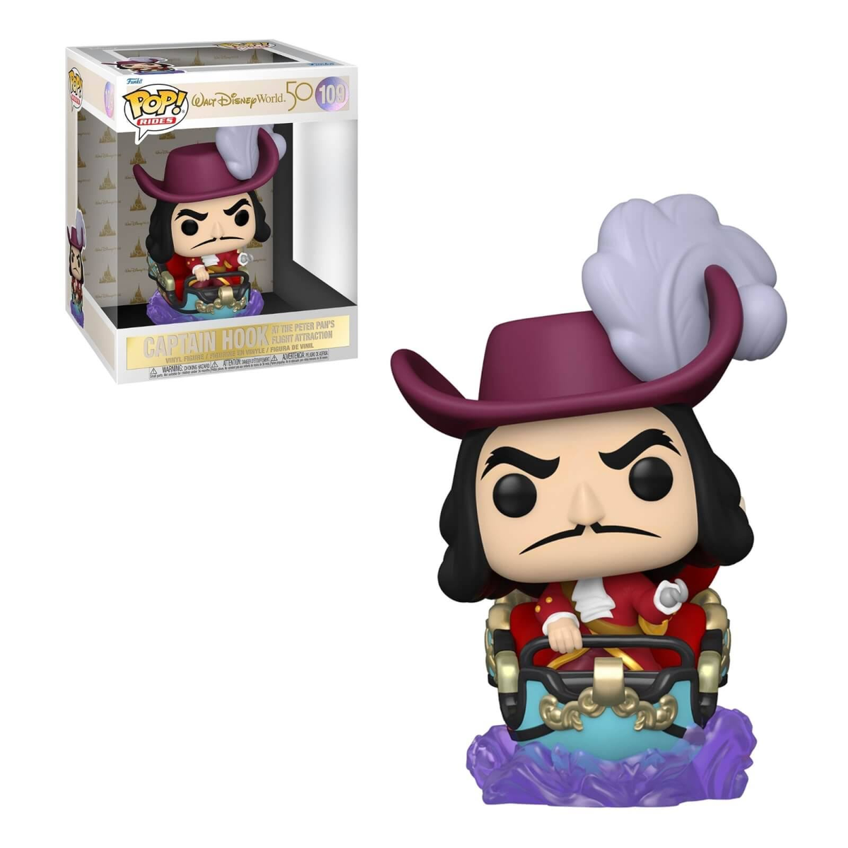 Figura del Capitán Garfio en una caja. La figura está en un barco, lleva un sombrero y tiene bigote. Fondo blanco.